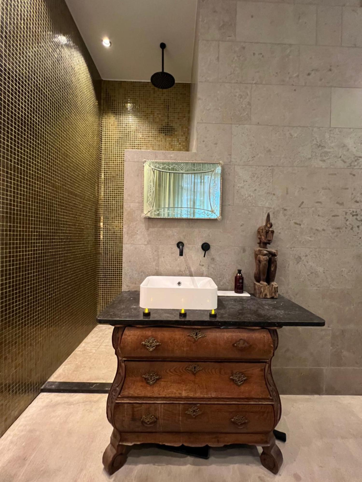 Boutique Amsterdam Bed & Breakfast エクステリア 写真